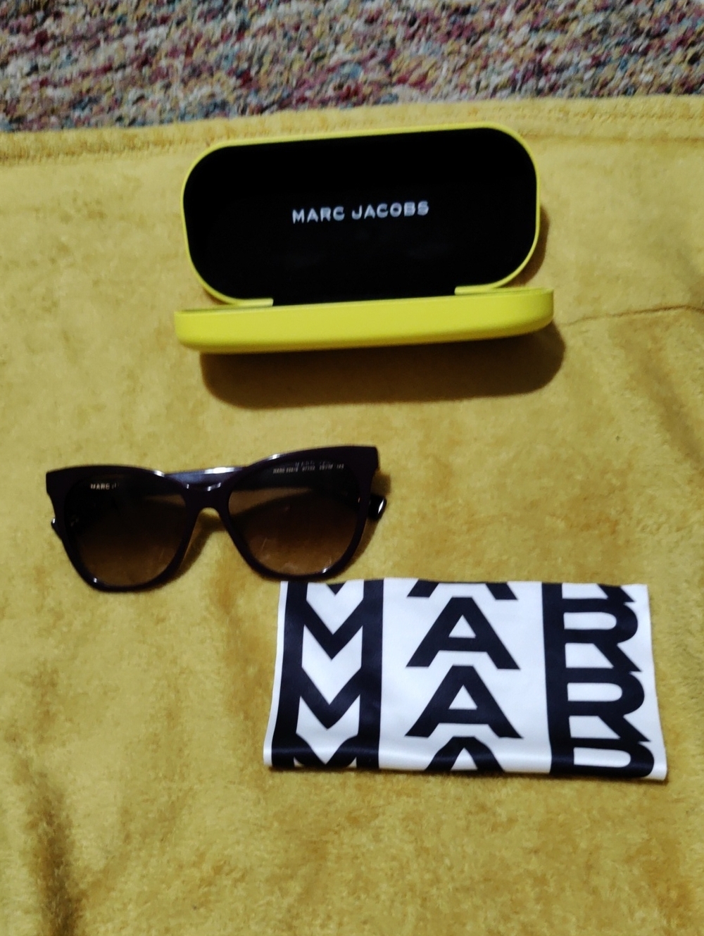 NEW Marc Jacobs Purple Cat-Eye Sunglasses with Brown Gradient Lenses